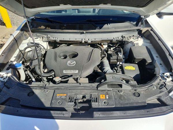2019 MAZDA CX-9 Touring — Engine bay