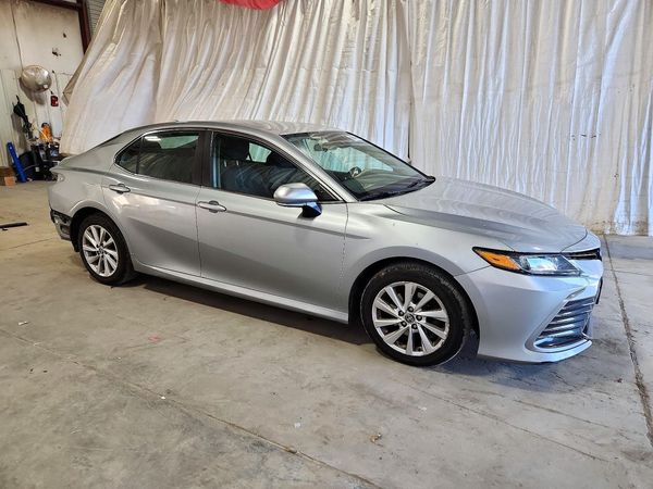 2023 TOYOTA CAMRY LE — Passenger 3/4