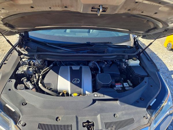 2017 LEXUS RX 350 — Engine bay