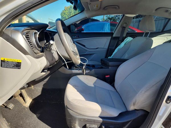 2013 KIA OPTIMA LX — DENT