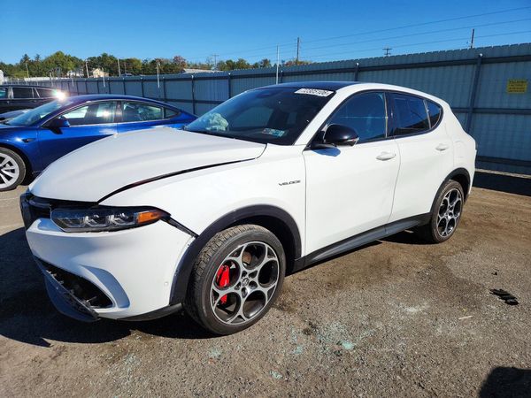 2024 ALFA ROMEO TONALE VEL OCE EAWD — Front 3/4
