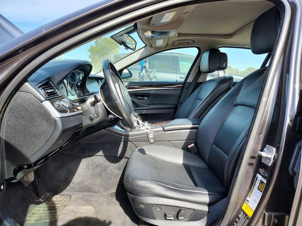 2013 BMW 5 SERIES — DENT