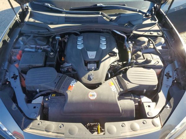 2015 MASERATI GHIBLI — Engine bay