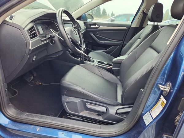 2019 VOLKSWAGEN JETTA S, SE, R-Line — DENT