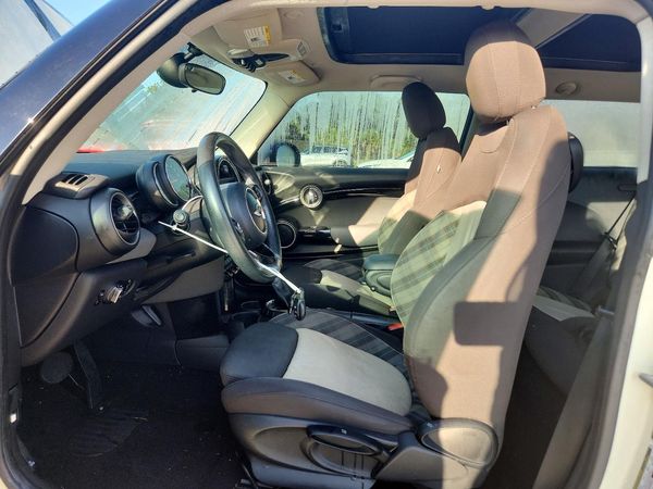 2014 MINI COOPER — DENT