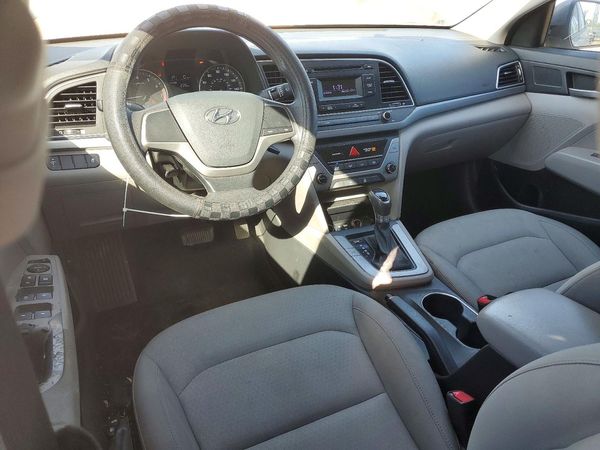 2017 HYUNDAI ELANTRA SE Base — CKPT