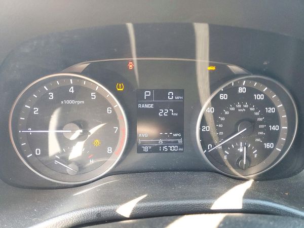 2017 HYUNDAI ELANTRA SE Base — ODOM
