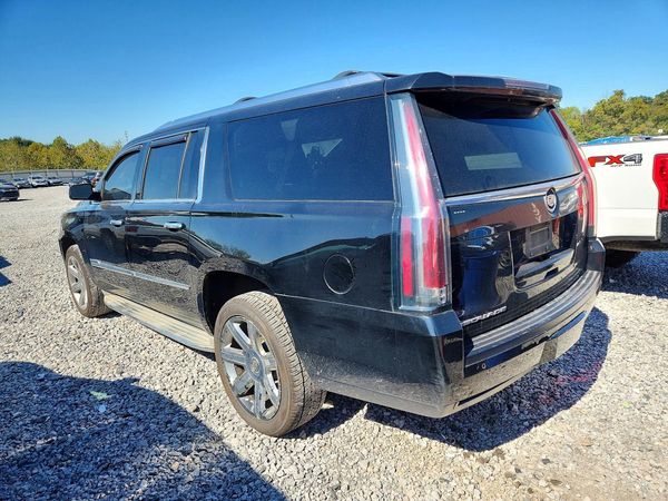 2015 CADILLAC ESCALADE ESV Luxury — DSRA