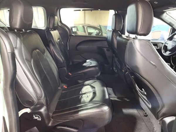 2018 CHRYSLER PACIFICA Touring L — PSRS