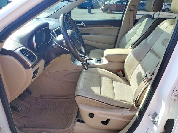 2014 JEEP CHEROKEE Overland — DENT
