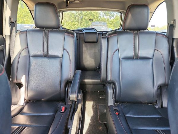 2019 TOYOTA HIGHLANDER SE/XLE — SUVN