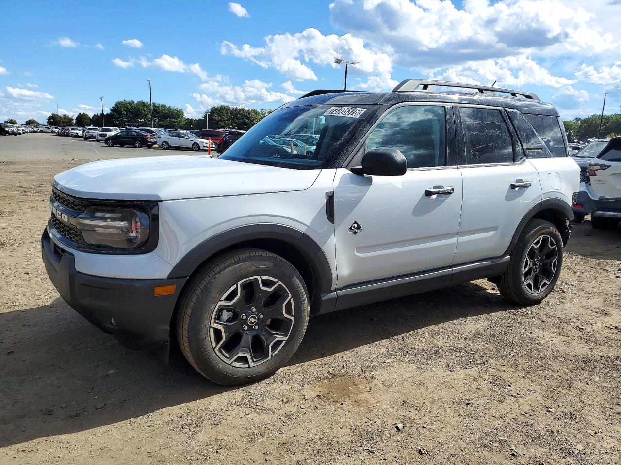 2026 FORD BRONCO SPORT Outer Banks — Front 3/4