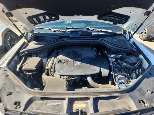 2017 MERCEDES-BENZ GLE GLE350 — Engine bay