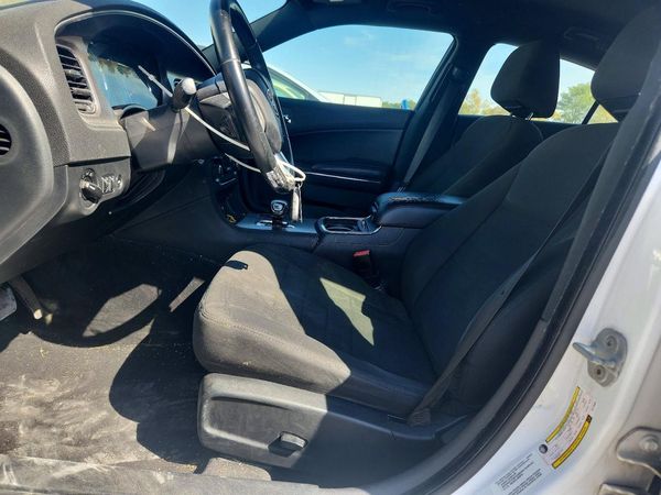2012 DODGE CHARGER SE — DENT