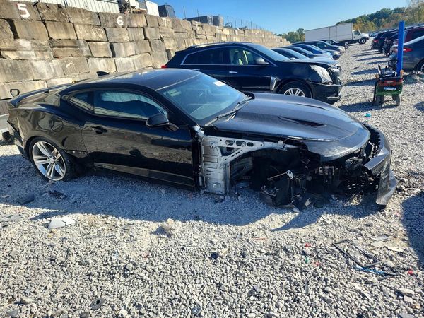 2016 CHEVROLET CAMARO 2SS — Passenger 3/4