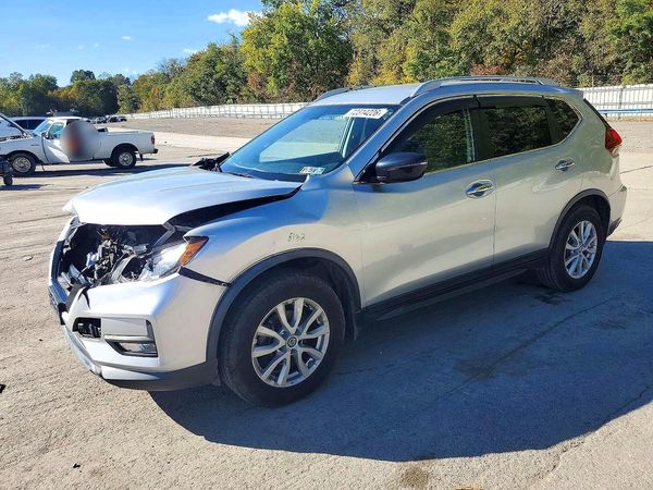 2018 NISSAN ROGUE — Front 3/4