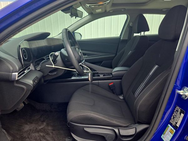 2025 HYUNDAI ELANTRA SEL Convenience — DENT