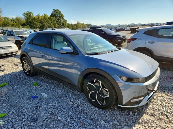 2023 HYUNDAI IONIQ SEL — Passenger 3/4