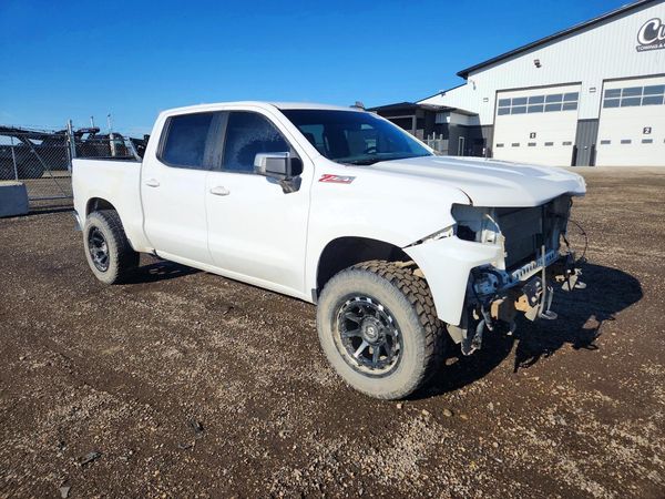 2021 CHEVROLET SILVERADO LT — Passenger 3/4