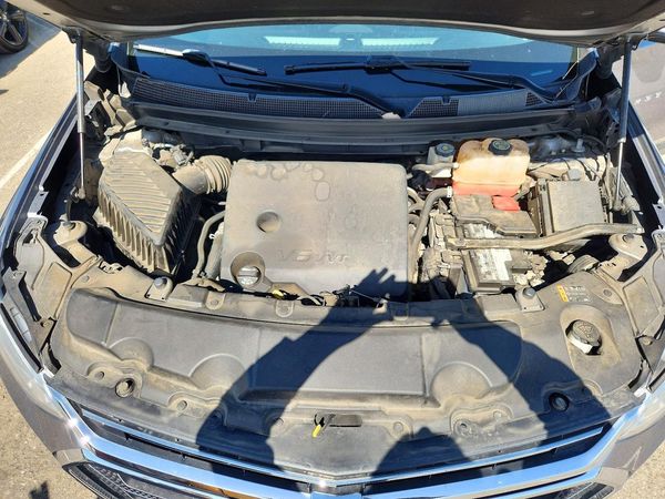 2020 CHEVROLET TRAVERSE LT — Engine bay