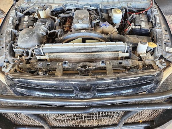 2013 RAM 2500 SLT — Engine bay