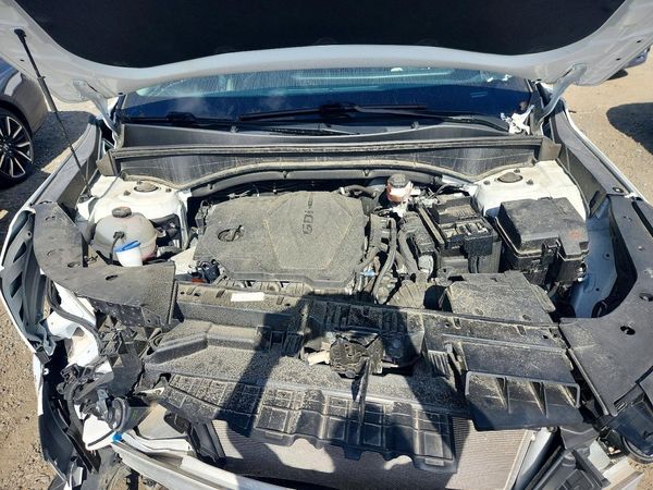 2024 KIA SORENTO S — Engine bay