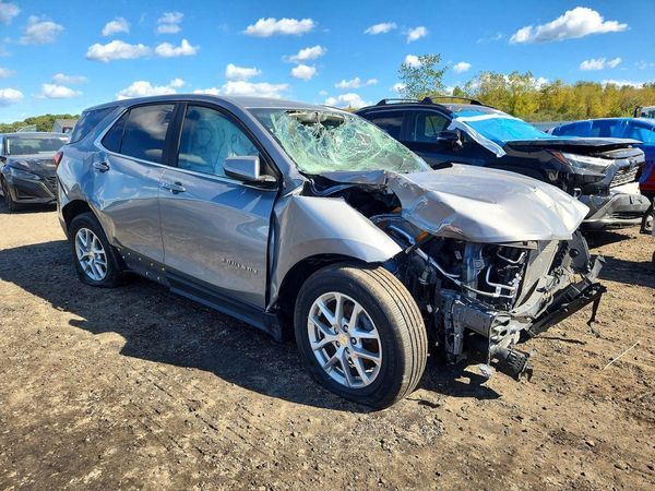 2023 CHEVROLET EQUINOX LT (1LT) — Passenger 3/4