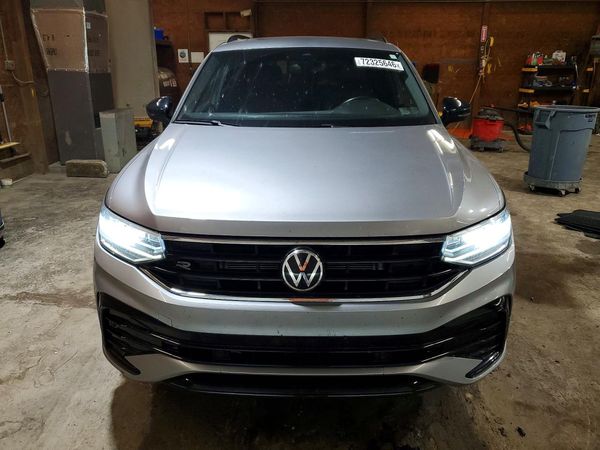 2023 VOLKSWAGEN TIGUAN 4Motion SE R-Line Black — DIRF