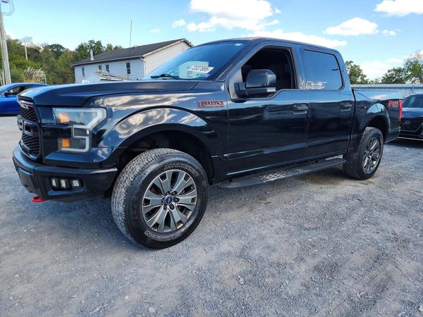2017 FORD F150 SuperCrew — Front 3/4