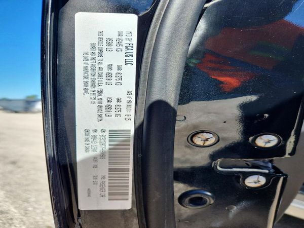 2015 DODGE CHALLENGER SXT Plus — VINS