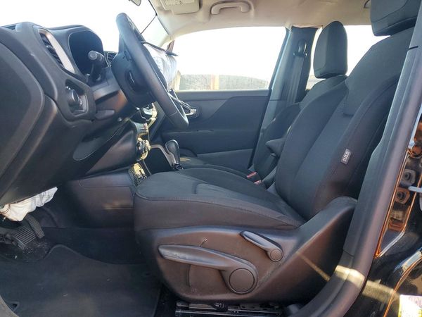 2016 JEEP RENEGADE Sport — DENT