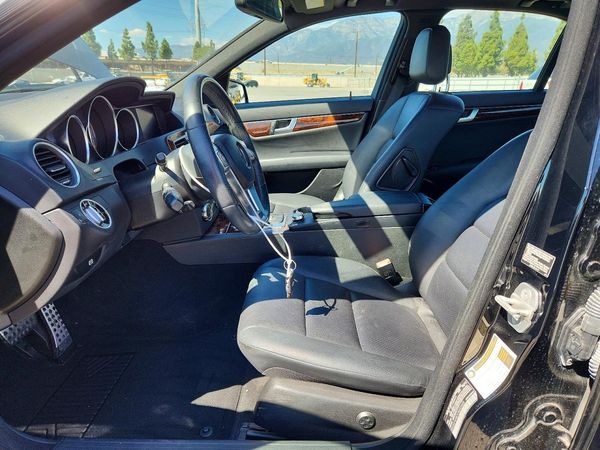 2012 MERCEDES-BENZ C C250 — DENT