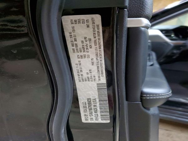 2024 JEEP GRAND CHEROKEE Limited 4XE — VINS