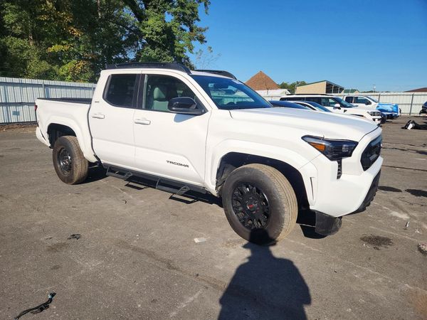 2025 TOYOTA TACOMA — Passenger 3/4