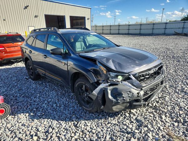2025 SUBARU OUTBACK Wilderness — Passenger 3/4
