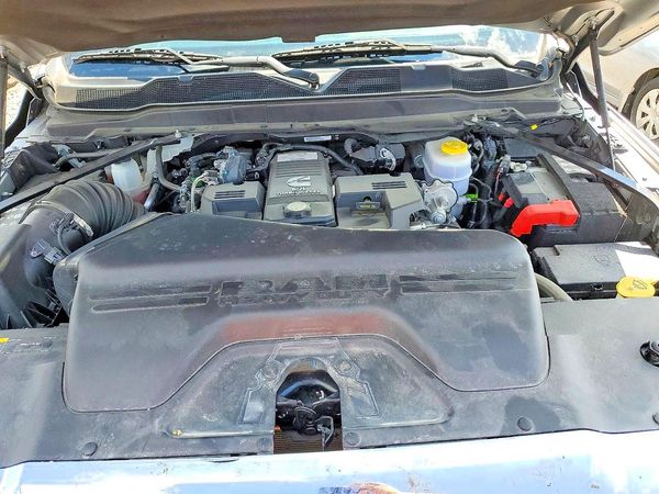 2022 RAM 2500 Tradesman — Engine bay