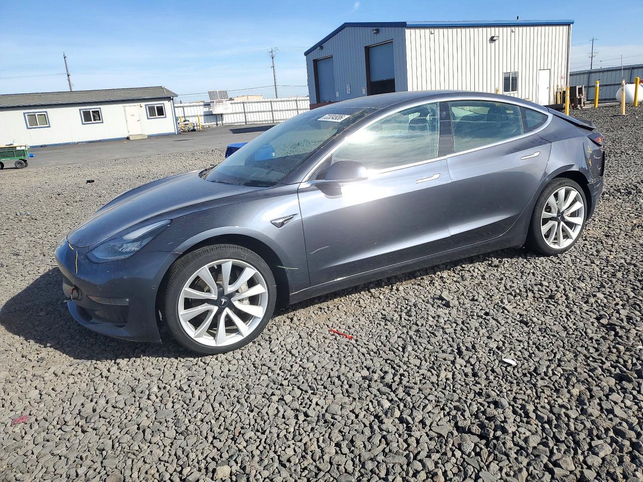 2019 TESLA MODEL 3 — Front 3/4