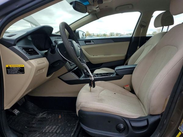 2015 HYUNDAI SONATA SE, ECO — DENT