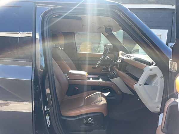 2023 LAND ROVER DEFENDER 130 First Edition