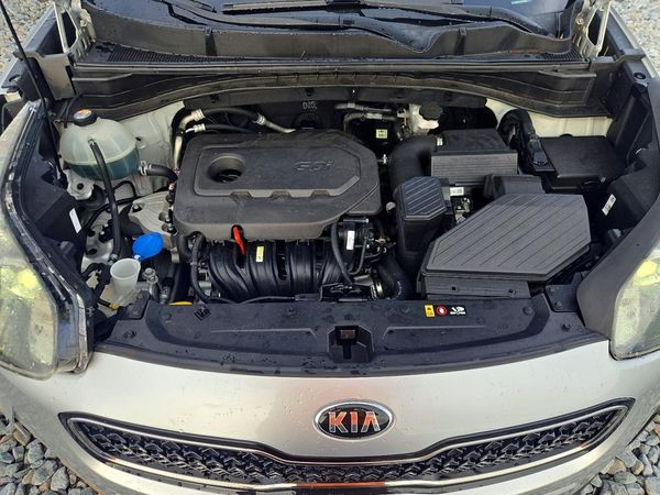2018 KIA SPORTAGE QL — Engine bay
