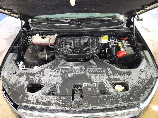 2026 JEEP GRAND WAGONEER LIMITED 4X4 — Engine bay