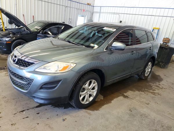 2012 MAZDA CX-9 Touring/GS — Front 3/4