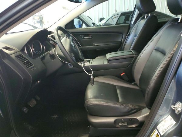 2012 MAZDA CX-9 Touring/GS — DENT