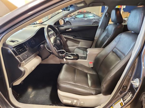 2012 TOYOTA CAMRY — DENT