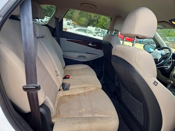 2018 KIA SORENTO L, LX — PSRS
