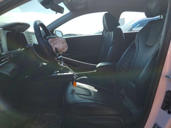 2022 HYUNDAI ELANTRA SEL w/ Premium Pkg — DENT