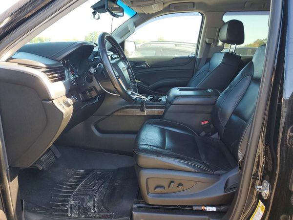 2018 CHEVROLET SUBURBAN LT — DENT