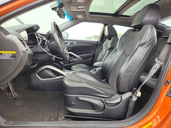 2012 HYUNDAI VELOSTER GLS(Middle grade) — DENT