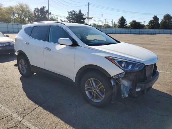 2017 HYUNDAI SANTA FE — Passenger 3/4