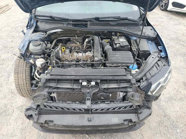 2020 VOLKSWAGEN JETTA S, SE, R-Line — Engine bay